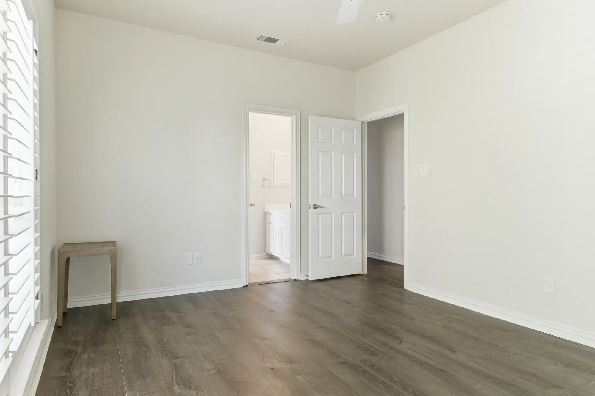 Guest bedroom three alternate view
